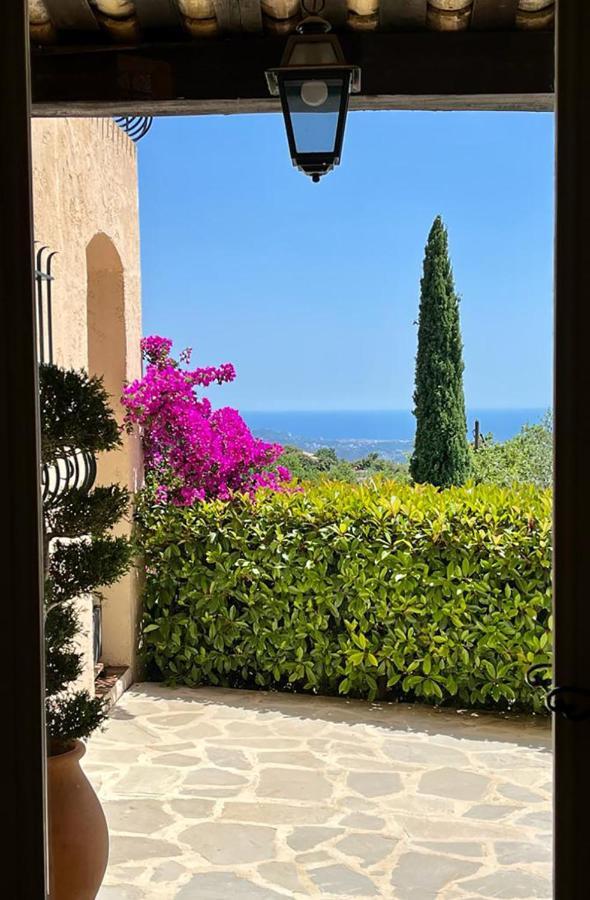 Les Hauts De La Riviera Cabris Exteriör bild