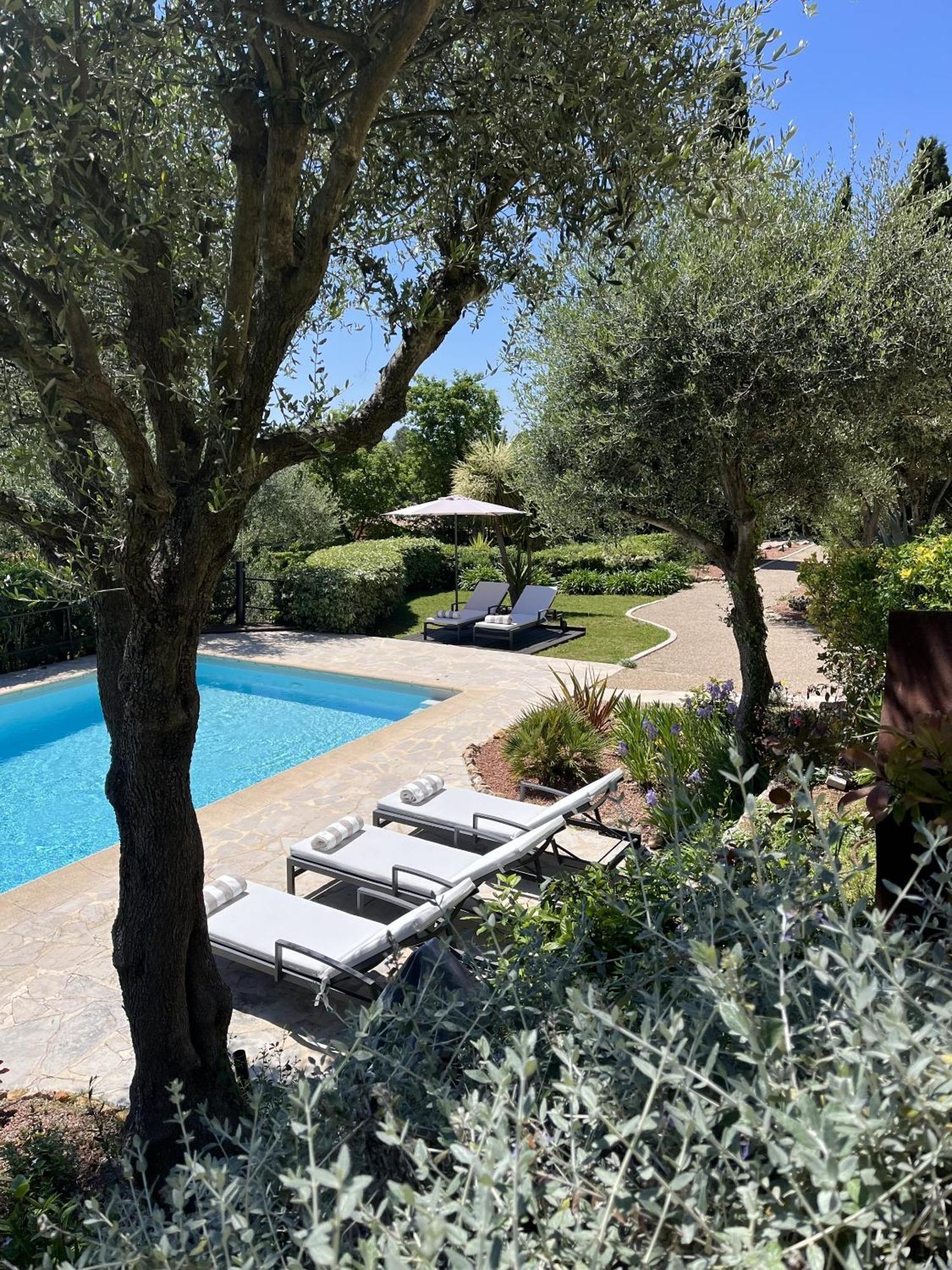 Les Hauts De La Riviera Cabris Exteriör bild